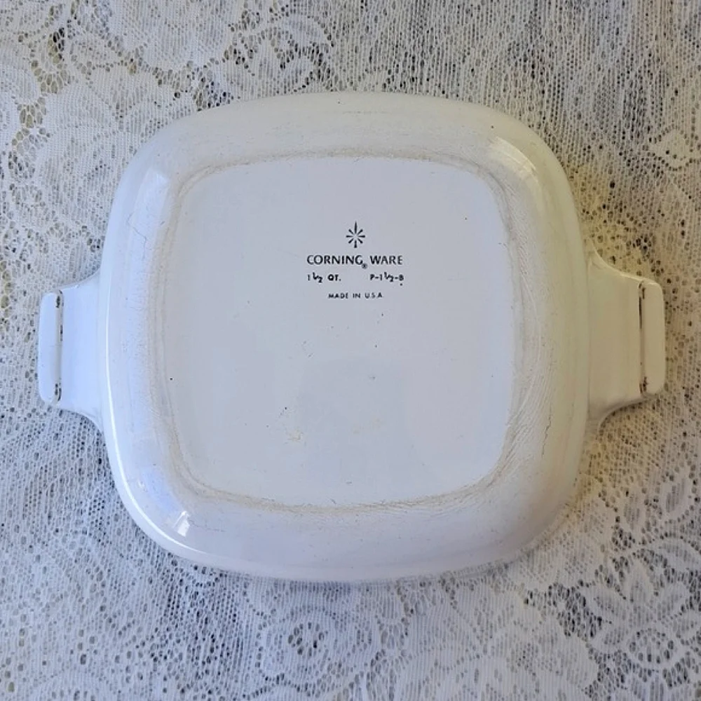 Vtg Corning Ware Blue Cornflower 1.5 QT P-1 1/2-B Casserole Baking Dish no lid